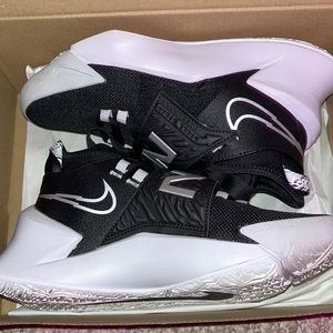 black nike sneakers